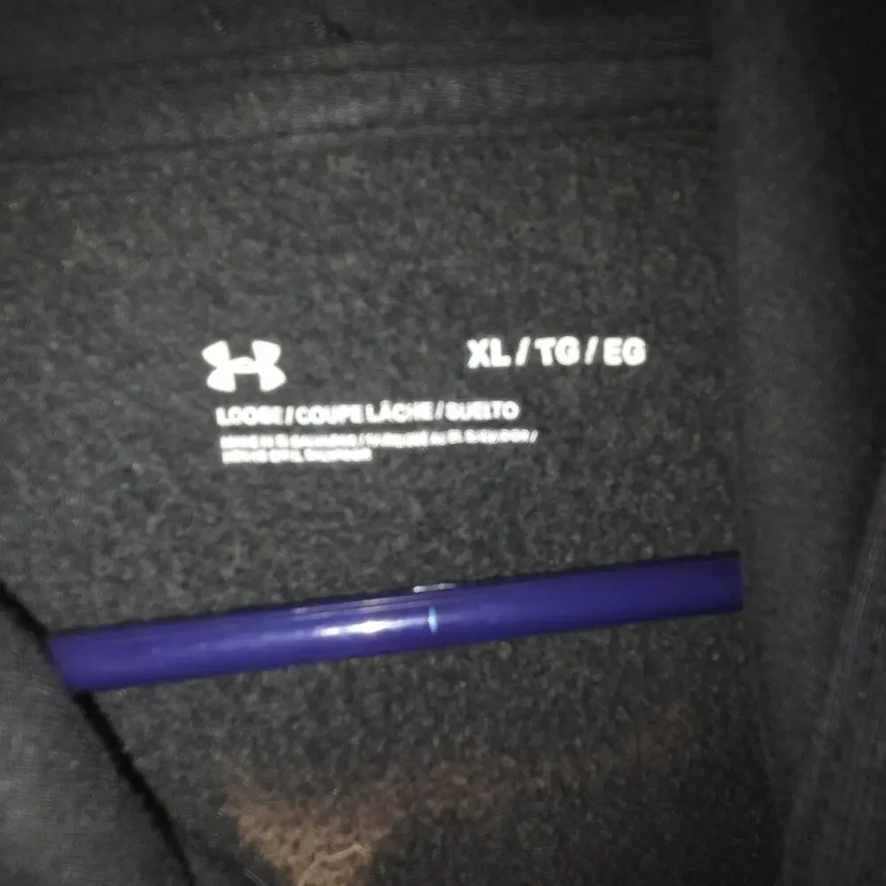 Men's XL Black Under Armour Pullover Hoodie - Excellent! - Picture 4 of 4